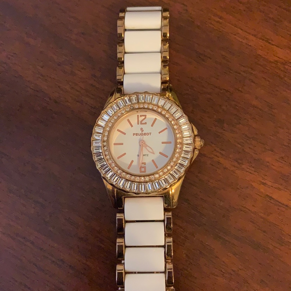 Peugeot watch